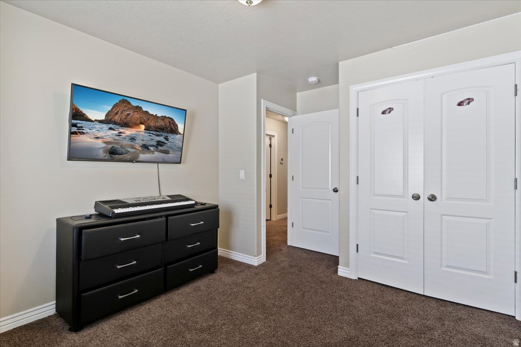 1809 E WHITETAIL DR Layton, UT 84040