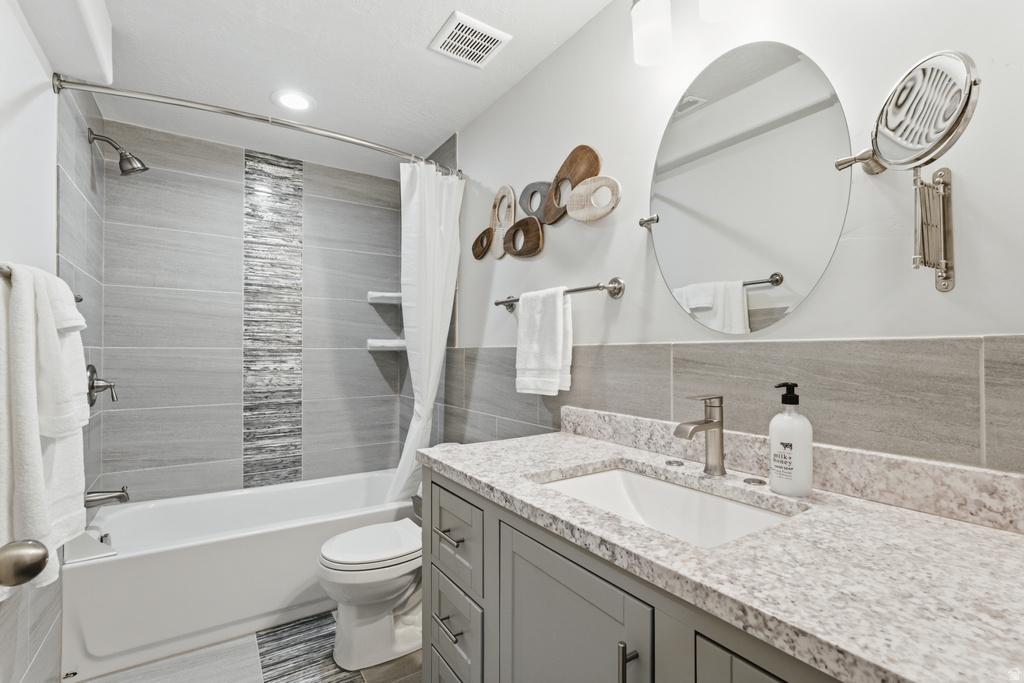 236 E BRIARWOOD LN Stansbury Park, UT 84074