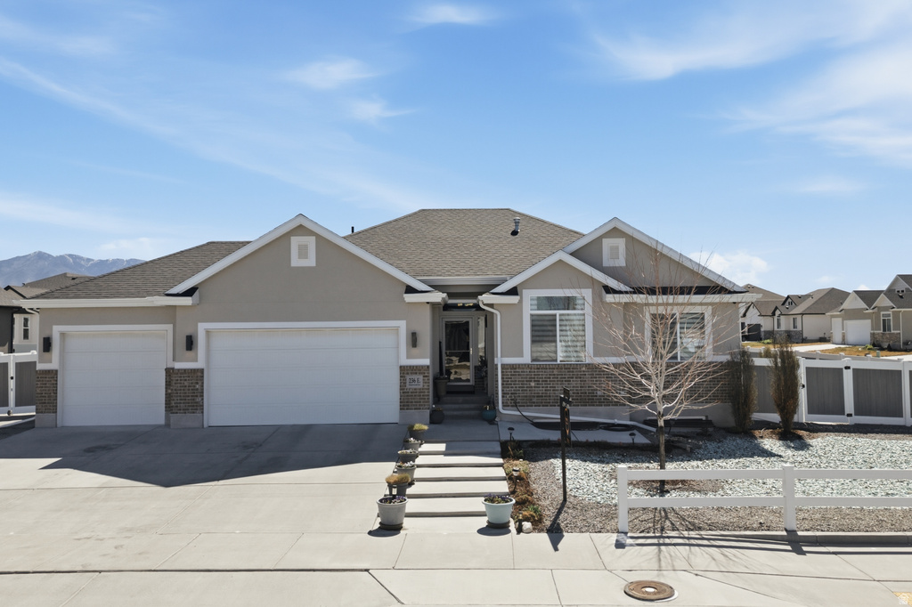 236 E BRIARWOOD LN Stansbury Park, UT 84074