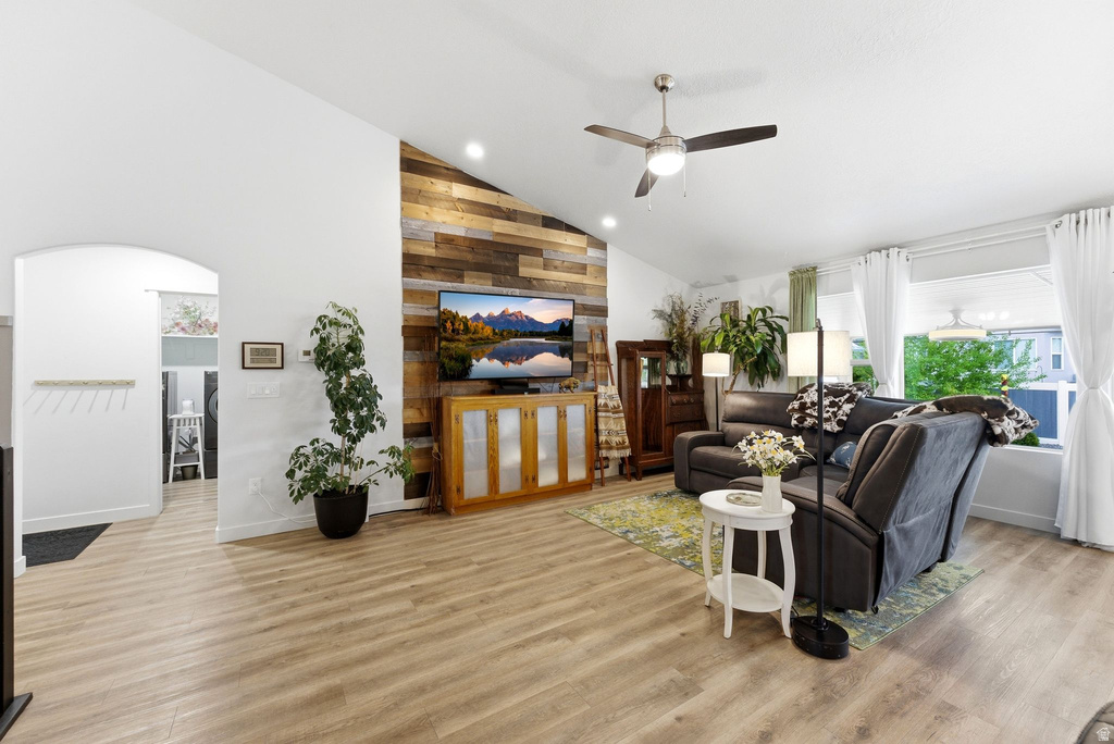 236 E BRIARWOOD LN Stansbury Park, UT 84074