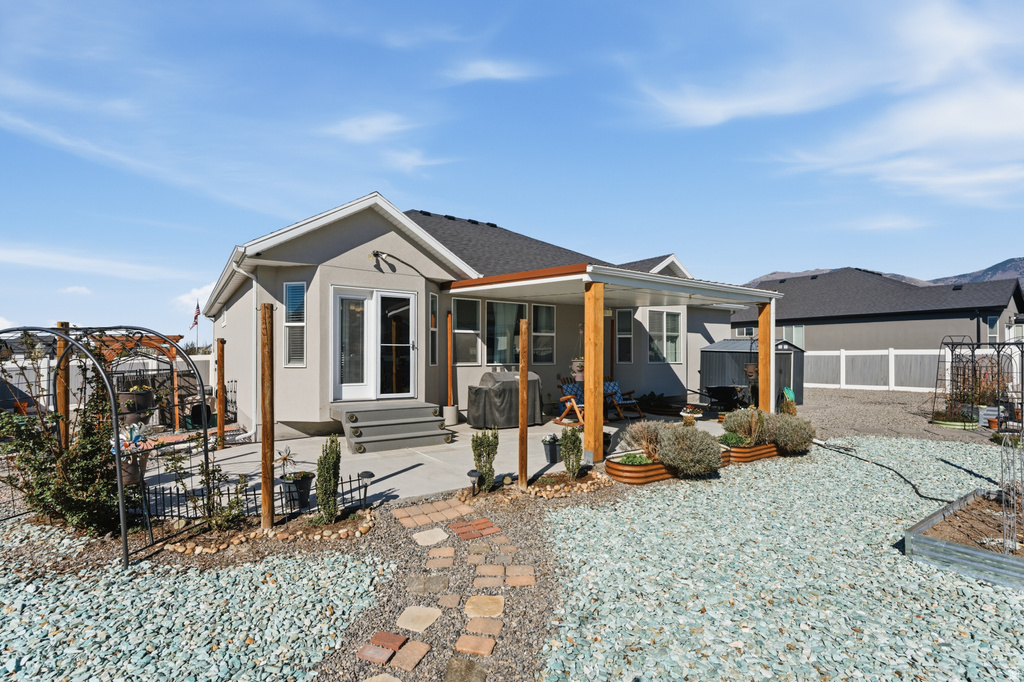 236 E BRIARWOOD LN Stansbury Park, UT 84074