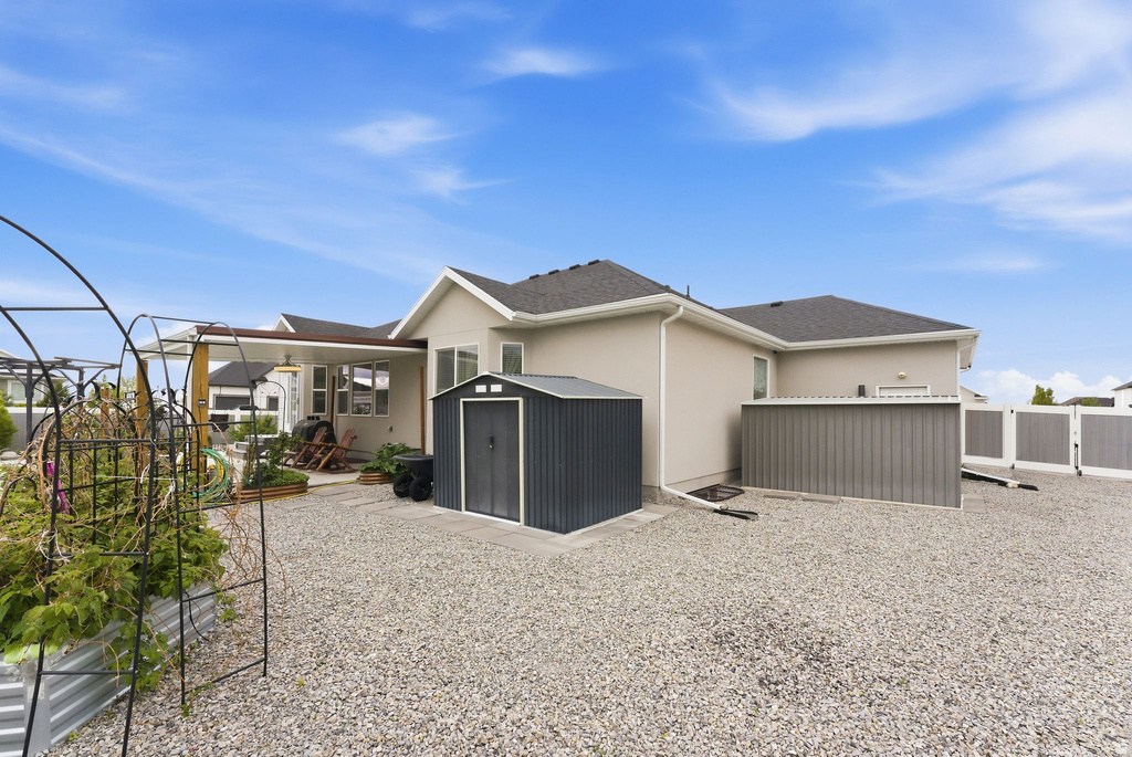 236 E BRIARWOOD LN Stansbury Park, UT 84074
