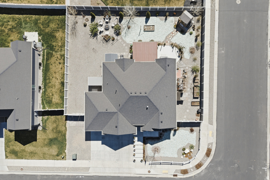 236 E BRIARWOOD LN Stansbury Park, UT 84074