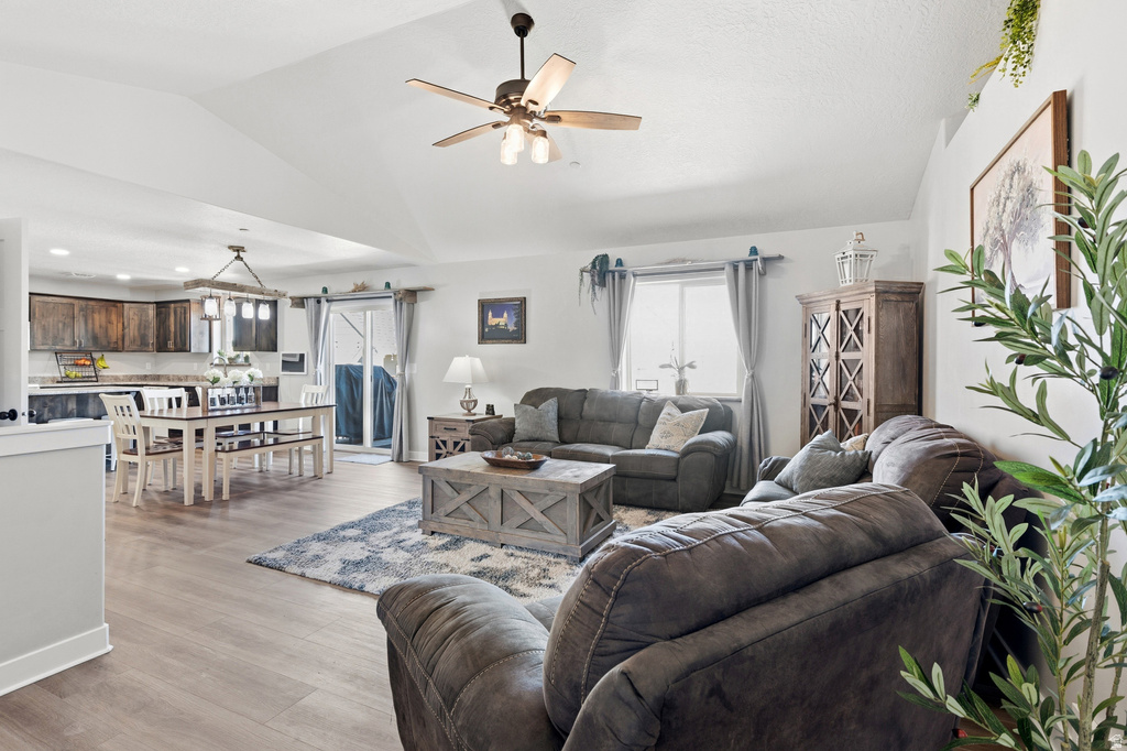 142 DEER CREEK TRL Elk Ridge, UT 84651