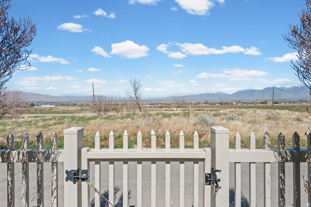 142 DEER CREEK TRL Elk Ridge, UT 84651