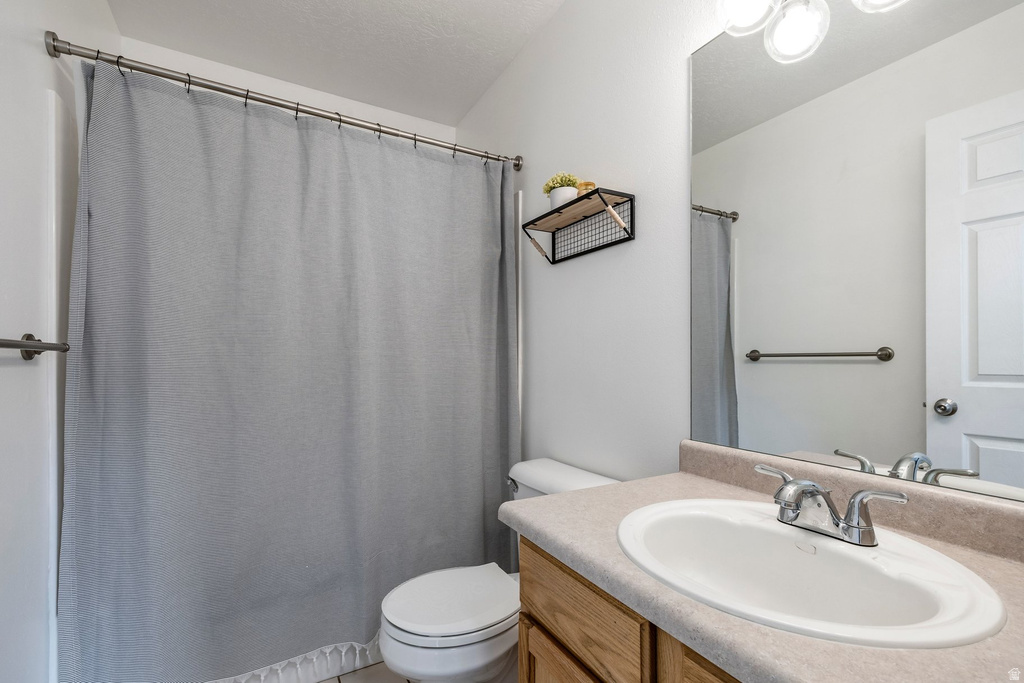 968 S 970 W Woods Cross, UT 84087