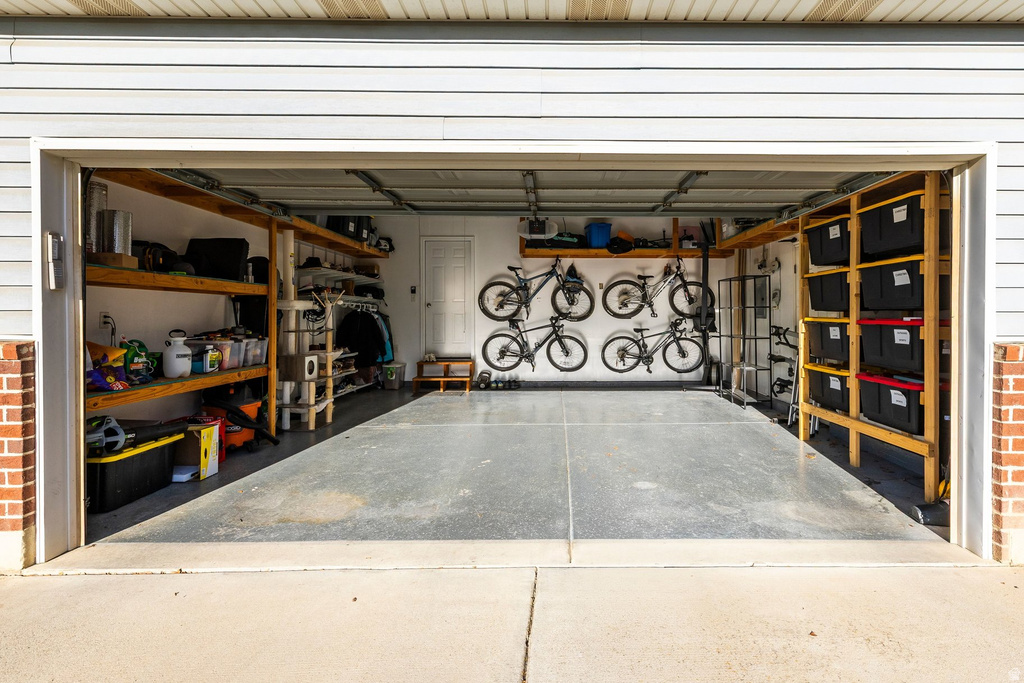 968 S 970 W Woods Cross, UT 84087