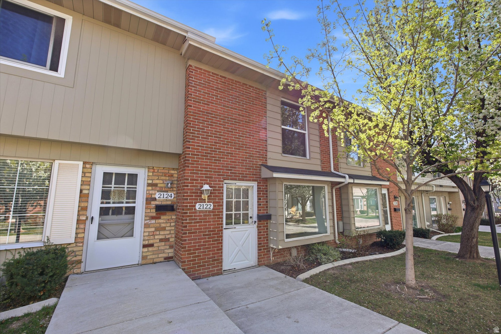 2122 E GEORGETOWN SQ Millcreek, UT 84109