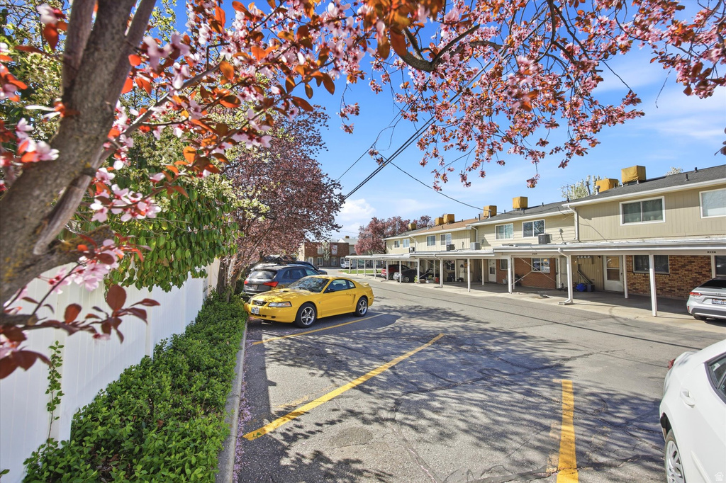 2122 E GEORGETOWN SQ Millcreek, UT 84109