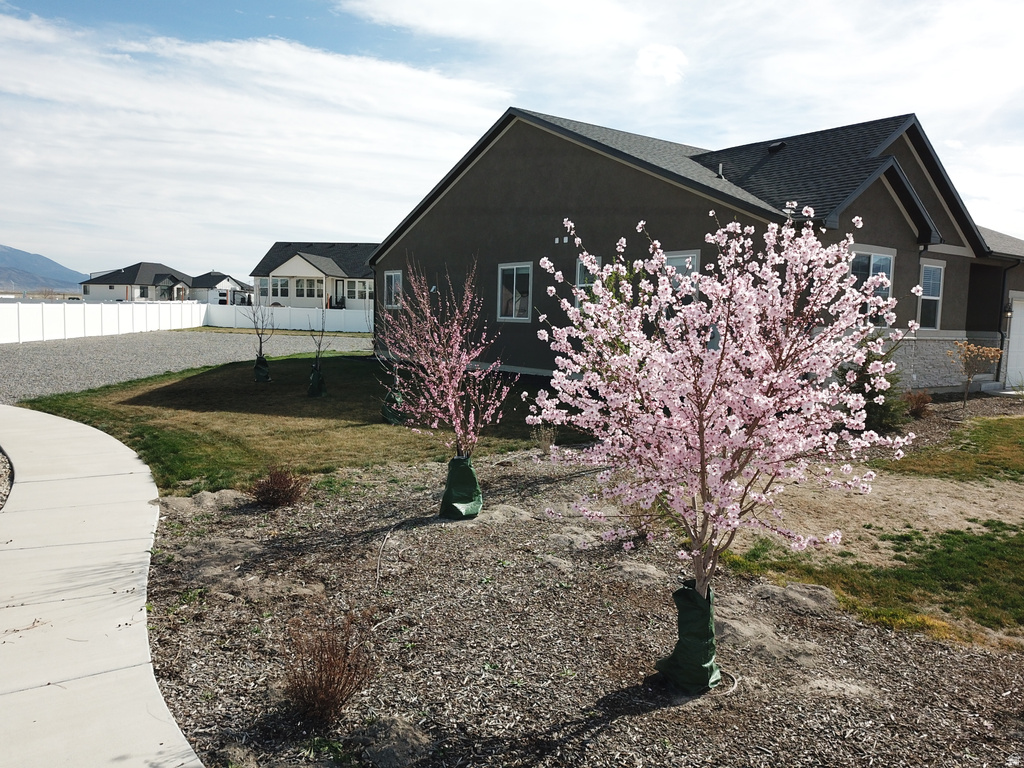 635 S CHAN DR Grantsville, UT 84029