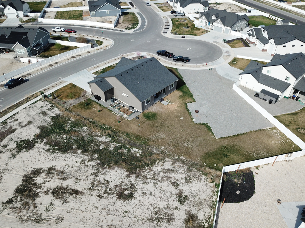 635 S CHAN DR Grantsville, UT 84029