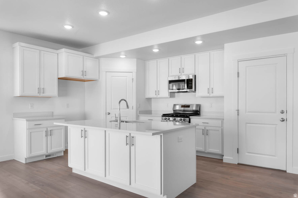 5688 N MALLARD DR Stansbury Park, UT 84074
