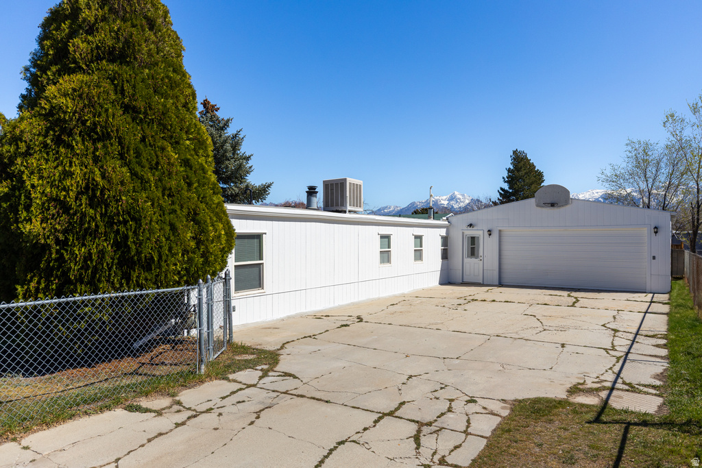 8547 S COACHMAN WAY West Jordan, UT 84088