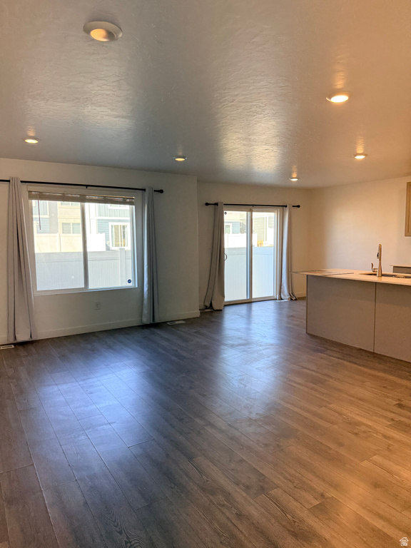 1002 W FOX AVE Santaquin, UT 84655