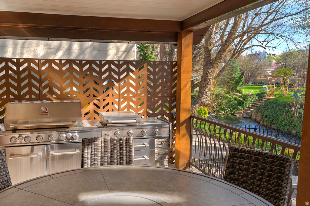 606 E HOLLY HAVEN CIR Murray, UT 84107