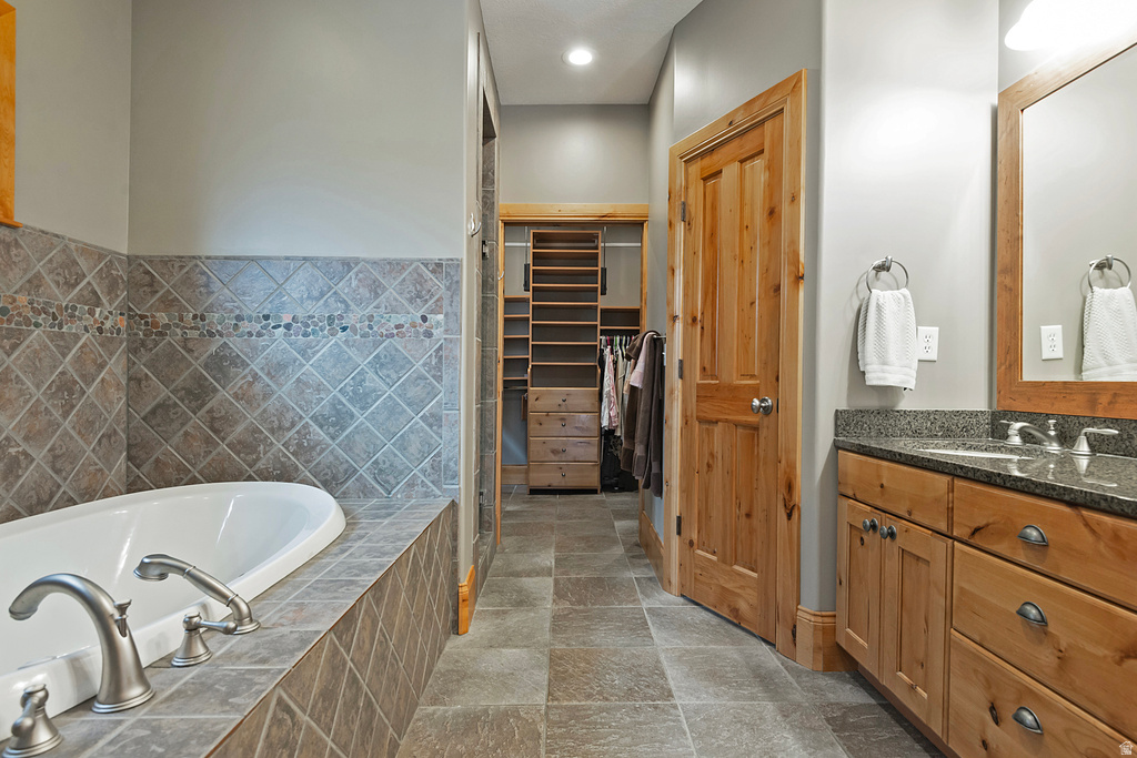 606 E HOLLY HAVEN CIR Murray, UT 84107