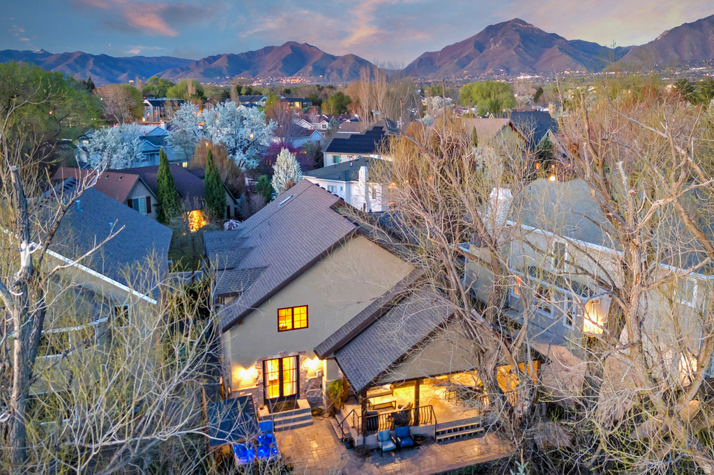 606 E HOLLY HAVEN CIR Murray, UT 84107