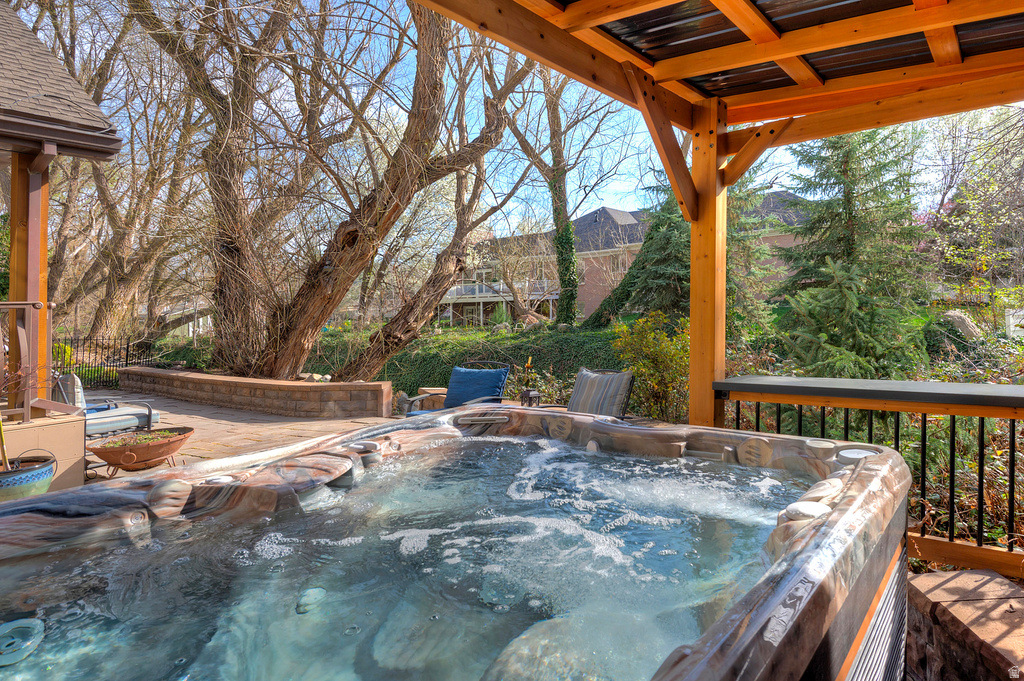 606 E HOLLY HAVEN CIR Murray, UT 84107