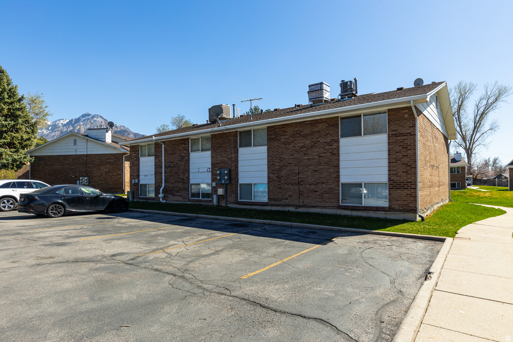 4022 S VERNON CIR #B Salt Lake City, UT 84124