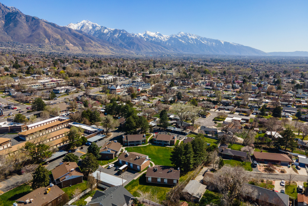 4022 S VERNON CIR #B Salt Lake City, UT 84124