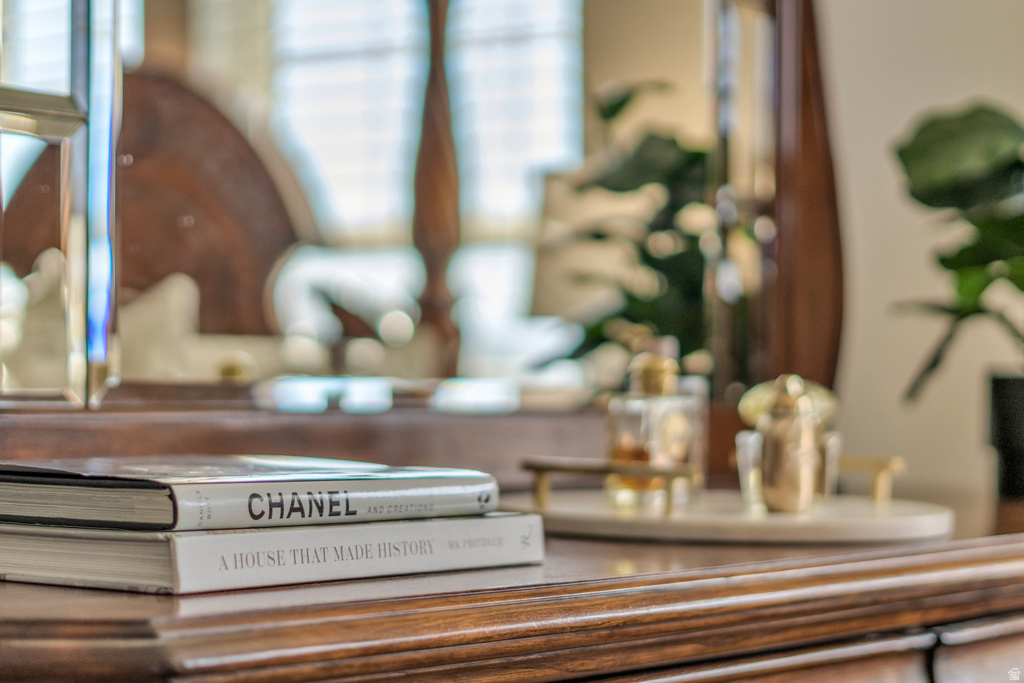 10223 S SPLIT ROCK DR South Jordan, UT 84009