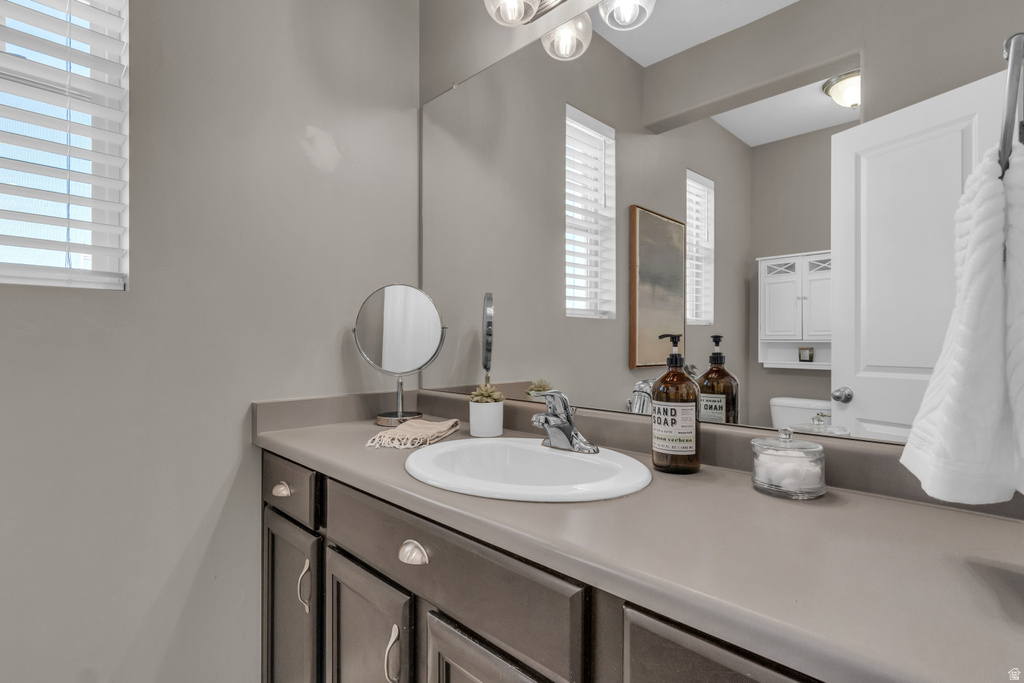 10223 S SPLIT ROCK DR South Jordan, UT 84009