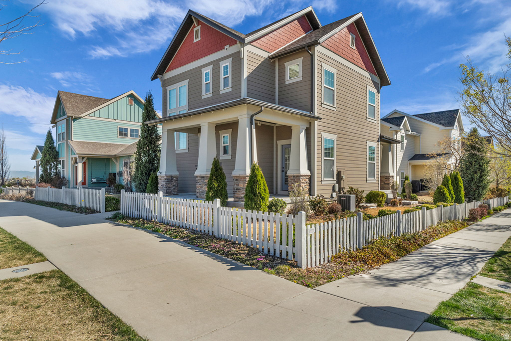 10223 S SPLIT ROCK DR South Jordan, UT 84009