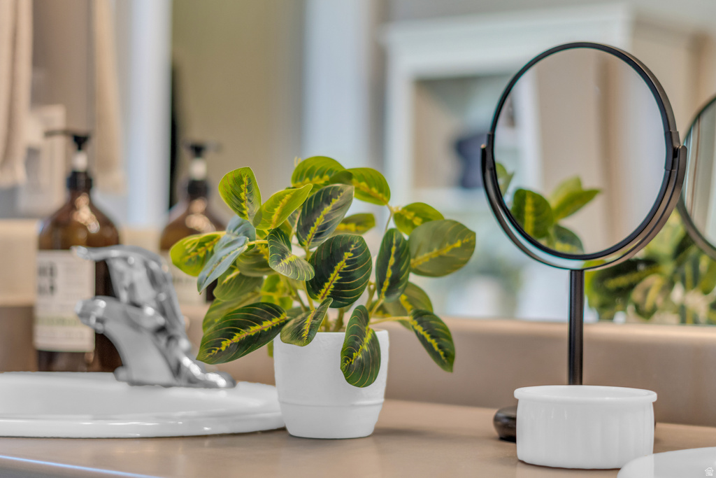 10223 S SPLIT ROCK DR South Jordan, UT 84009