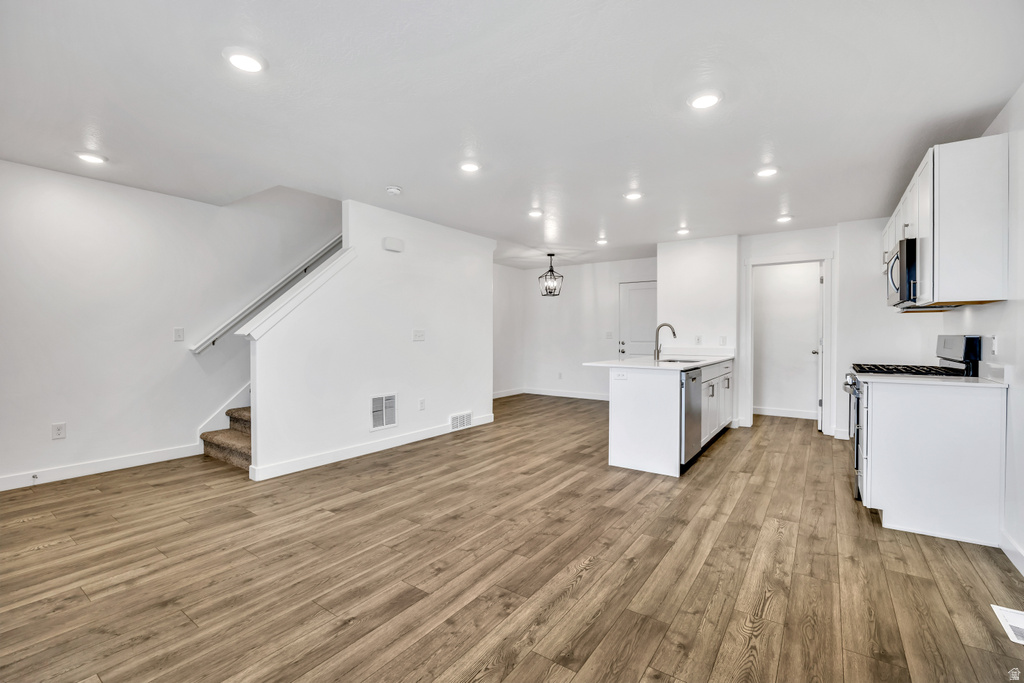 880 N HERMAN DR Lehi, UT 84048