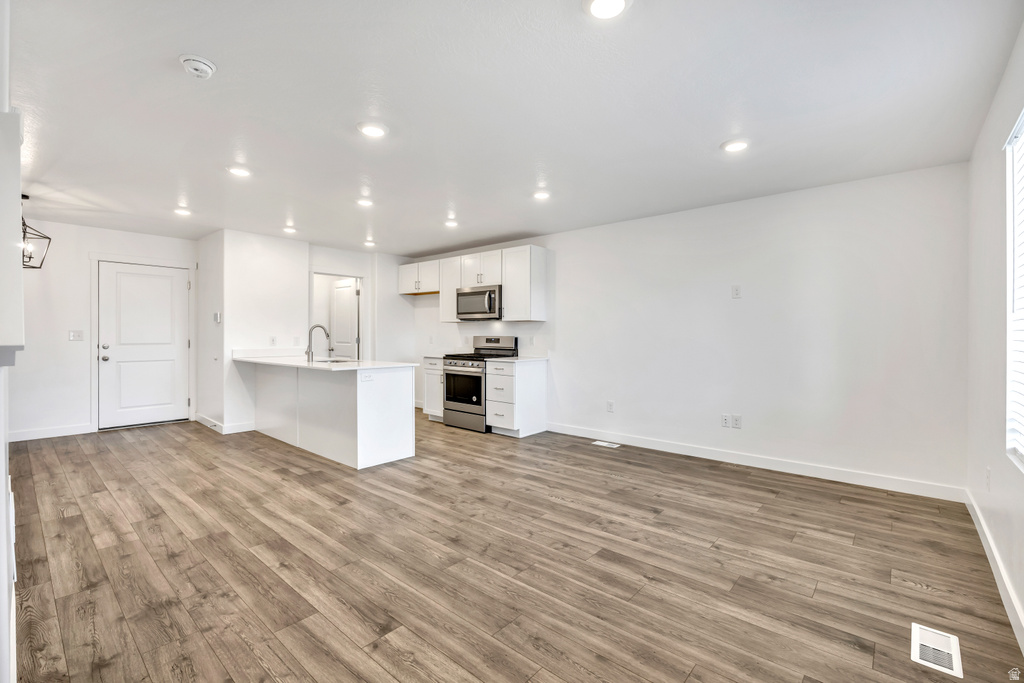 880 N HERMAN DR Lehi, UT 84048