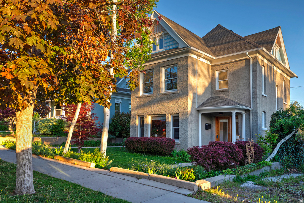 716 E 4TH AVE Salt Lake City, UT 84103