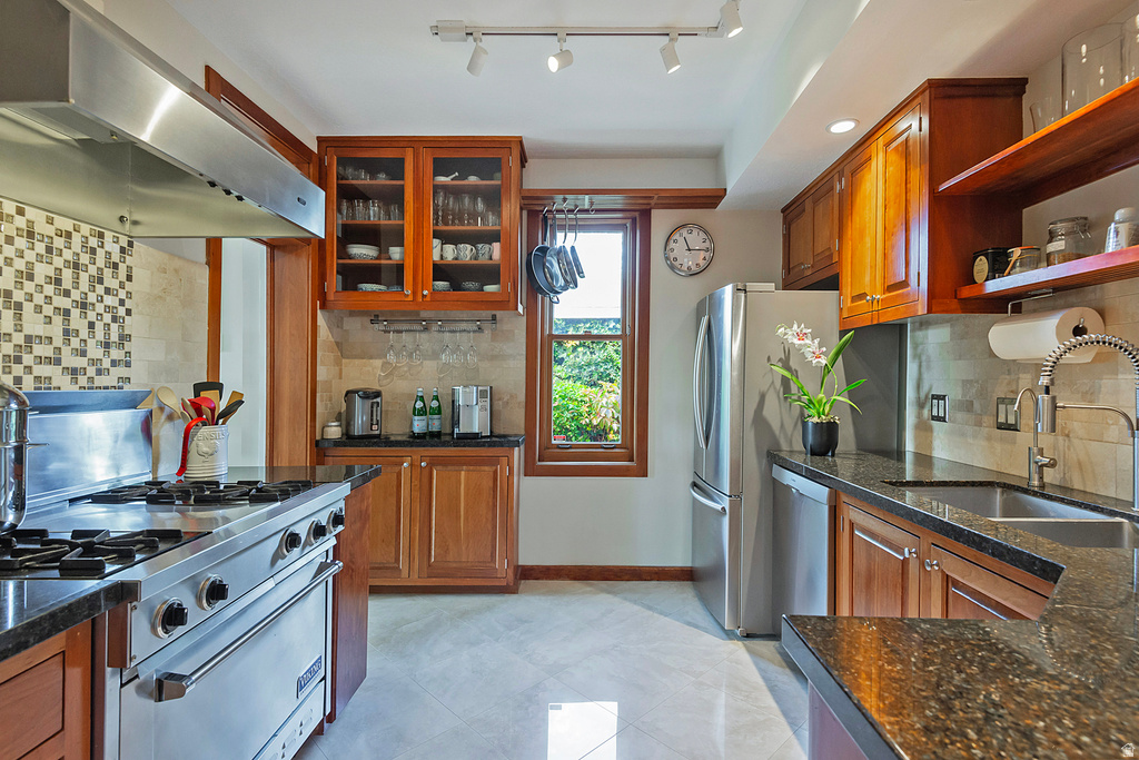 716 E 4TH AVE Salt Lake City, UT 84103