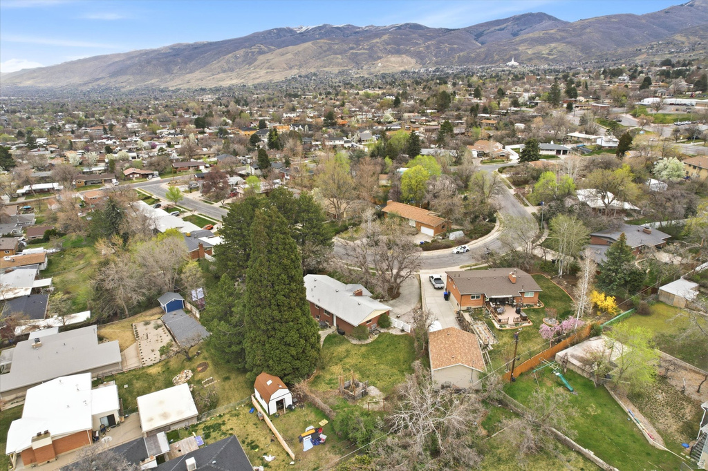 2292 S 250 E Bountiful, UT 84010