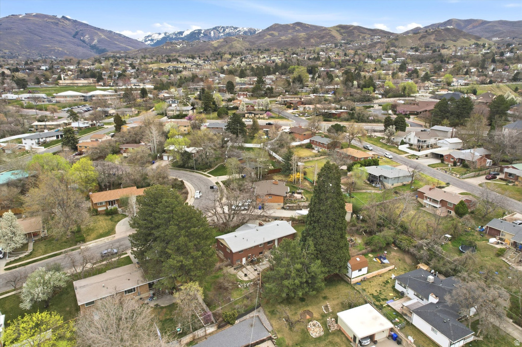 2292 S 250 E Bountiful, UT 84010