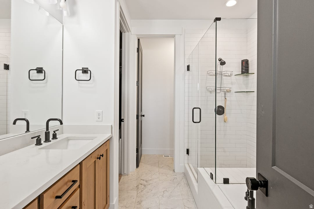 7094 W MOOREPARK PL West Jordan, UT 84081