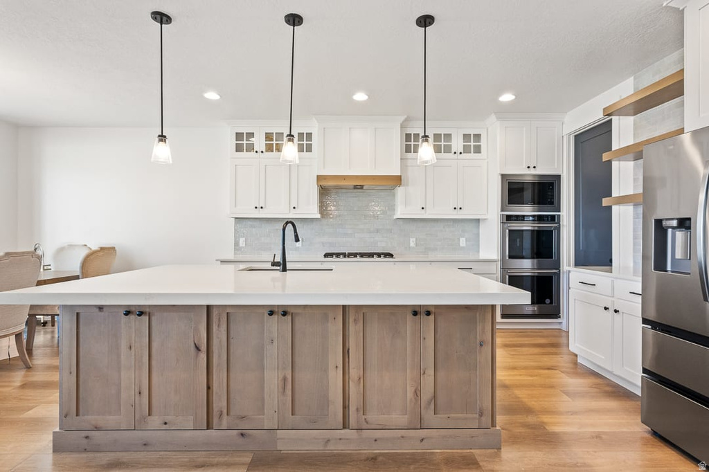 7094 W MOOREPARK PL West Jordan, UT 84081