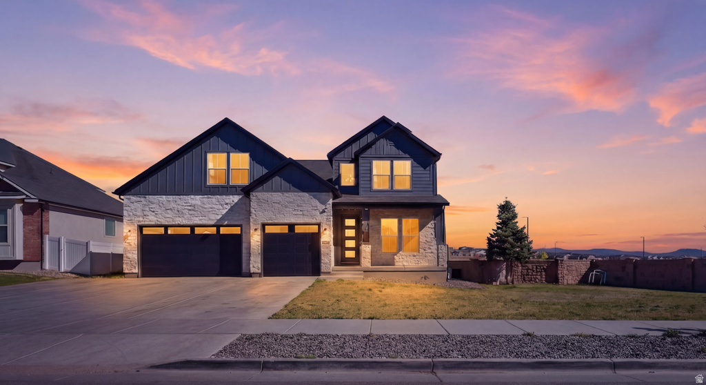 7094 W MOOREPARK PL West Jordan, UT 84081