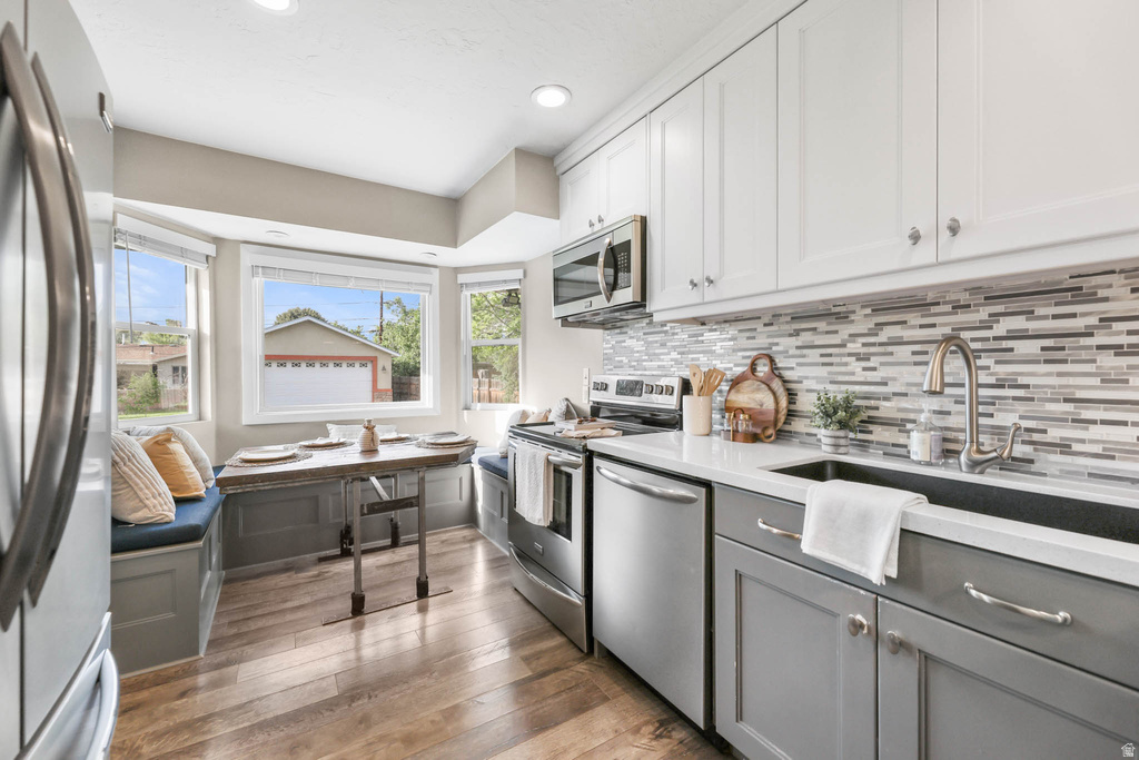 825 E HUDSON AVE Salt Lake City, UT 84106