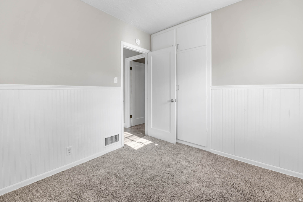 825 E HUDSON AVE Salt Lake City, UT 84106