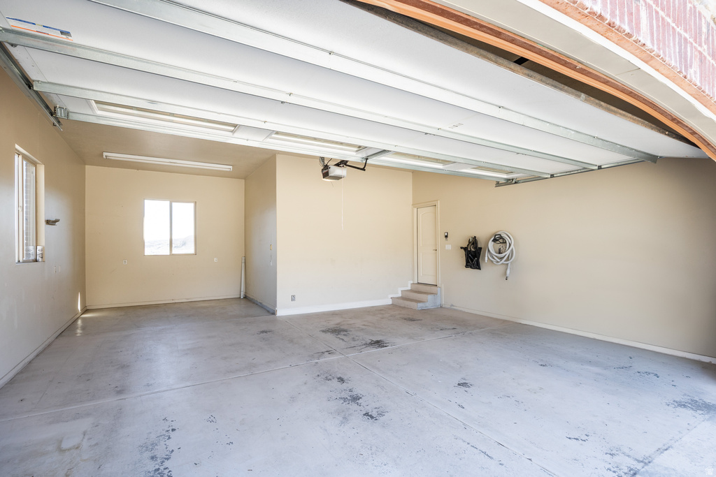 5928 N RIVER VIEW CIR Mountain Green, UT 84050