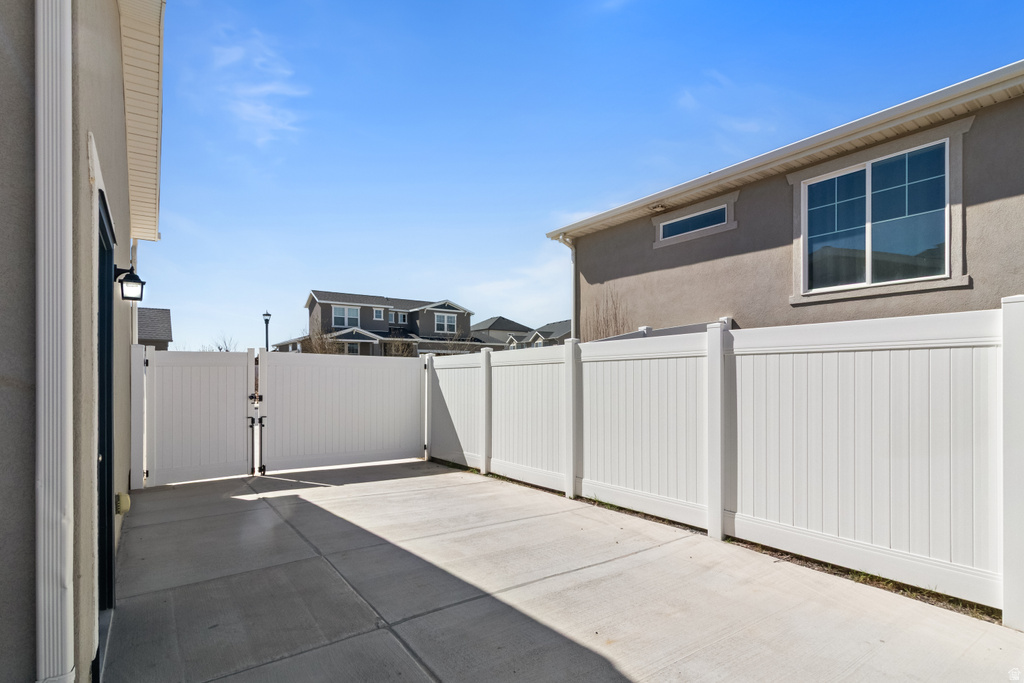 1395 E KELSEY DR Eagle Mountain, UT 84005