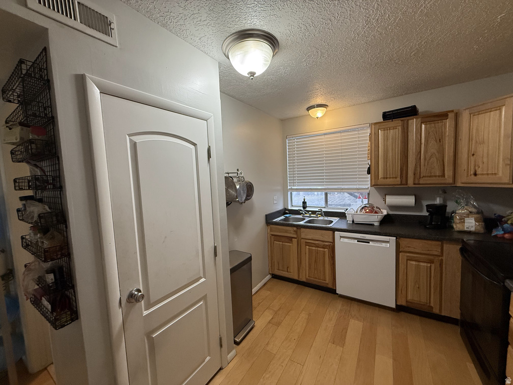 55 W CENTER ST #284 North Salt Lake, UT 84054