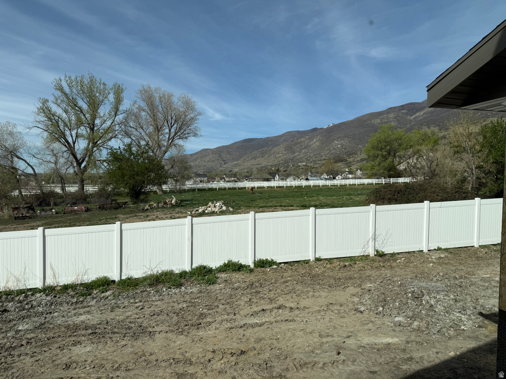 286 W SUMMERHILL LN Centerville, UT 84014