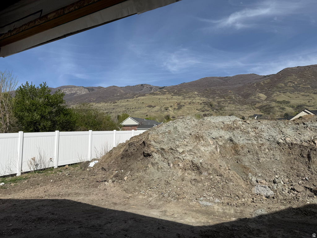 286 W SUMMERHILL LN Centerville, UT 84014