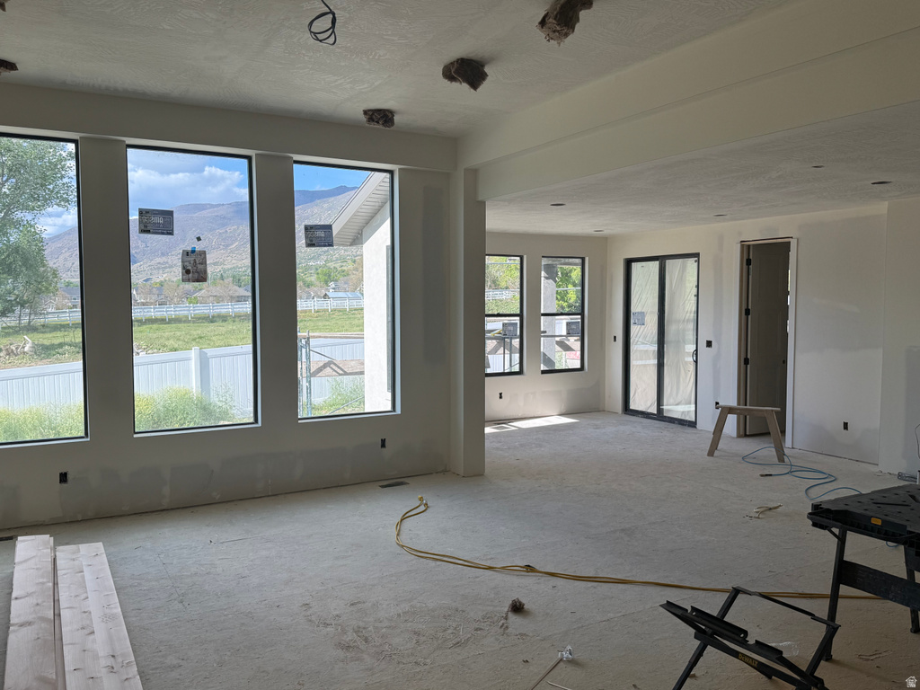 286 W SUMMERHILL LN Centerville, UT 84014