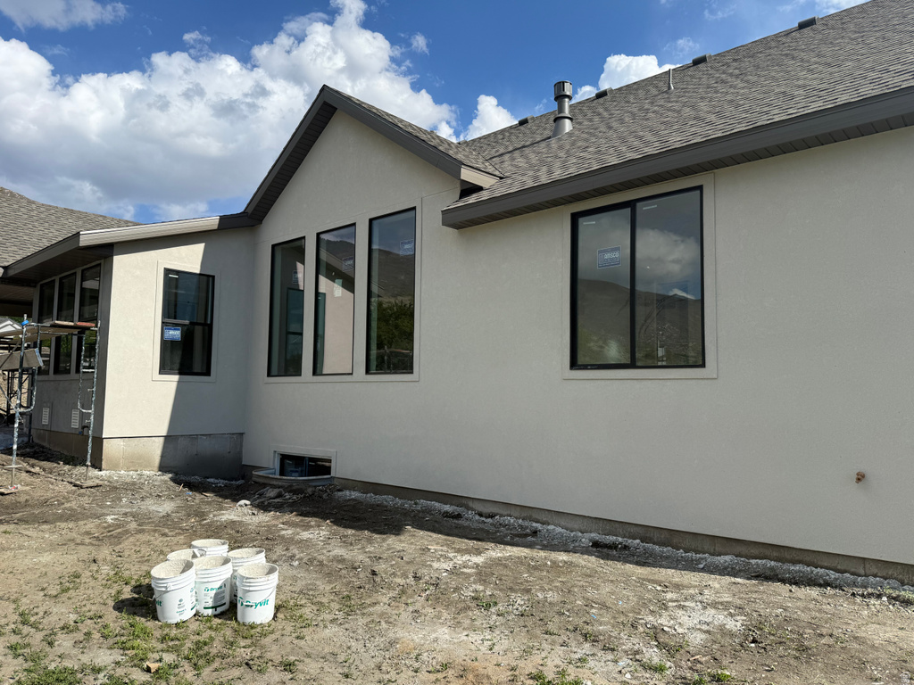 286 W SUMMERHILL LN Centerville, UT 84014