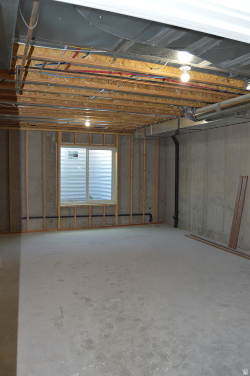 3038 N MOUNTAIN RD #215 North Ogden, UT 84414