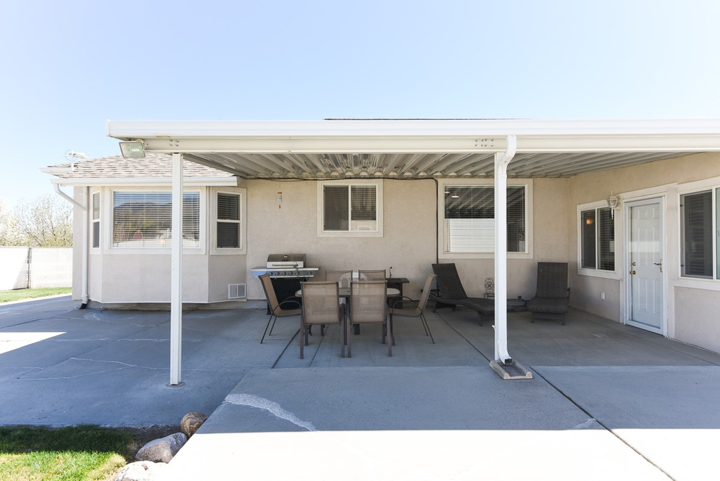 69 N MEADOWLARK CIR Grantsville, UT 84029