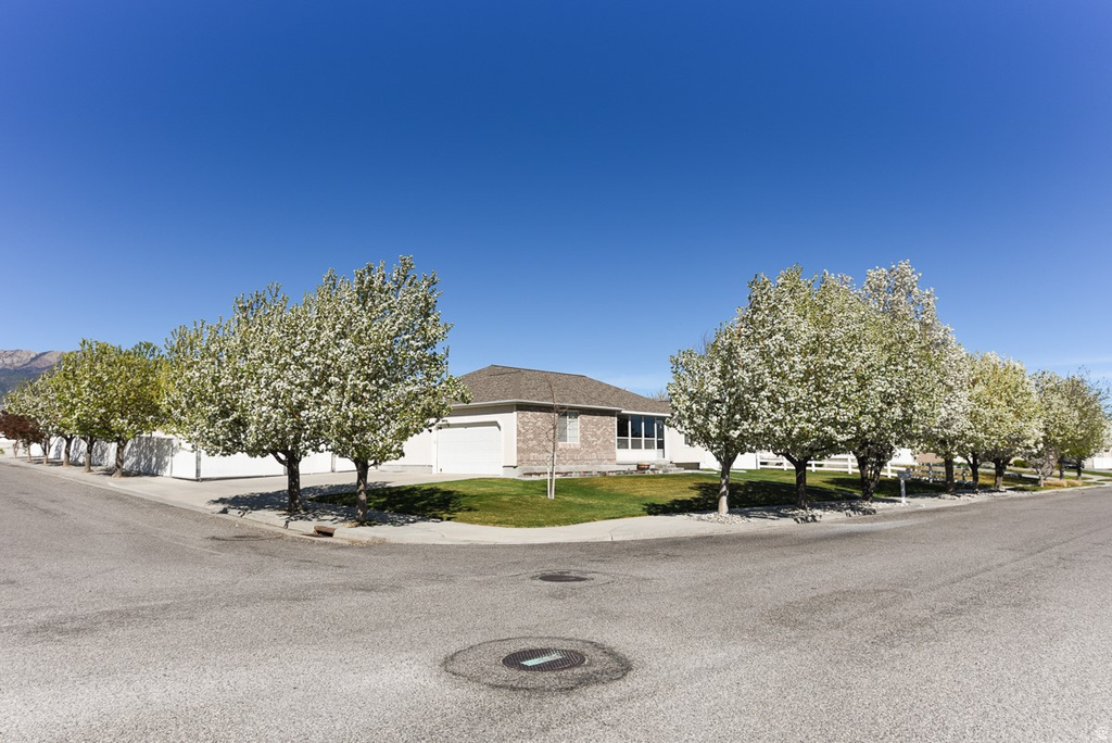 69 N MEADOWLARK CIR Grantsville, UT 84029