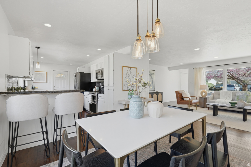 1691 E FIELDCREST LN Holladay, UT 84117